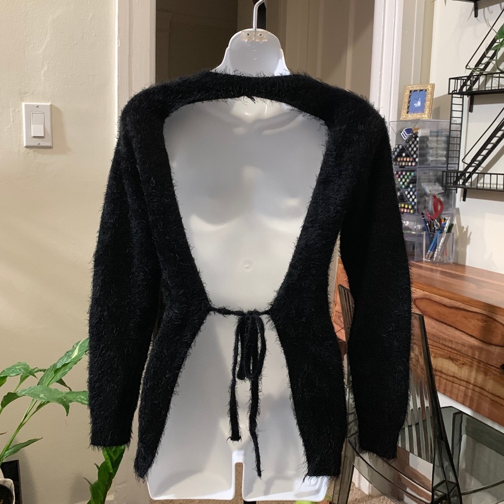 Backless sweater NWOT
